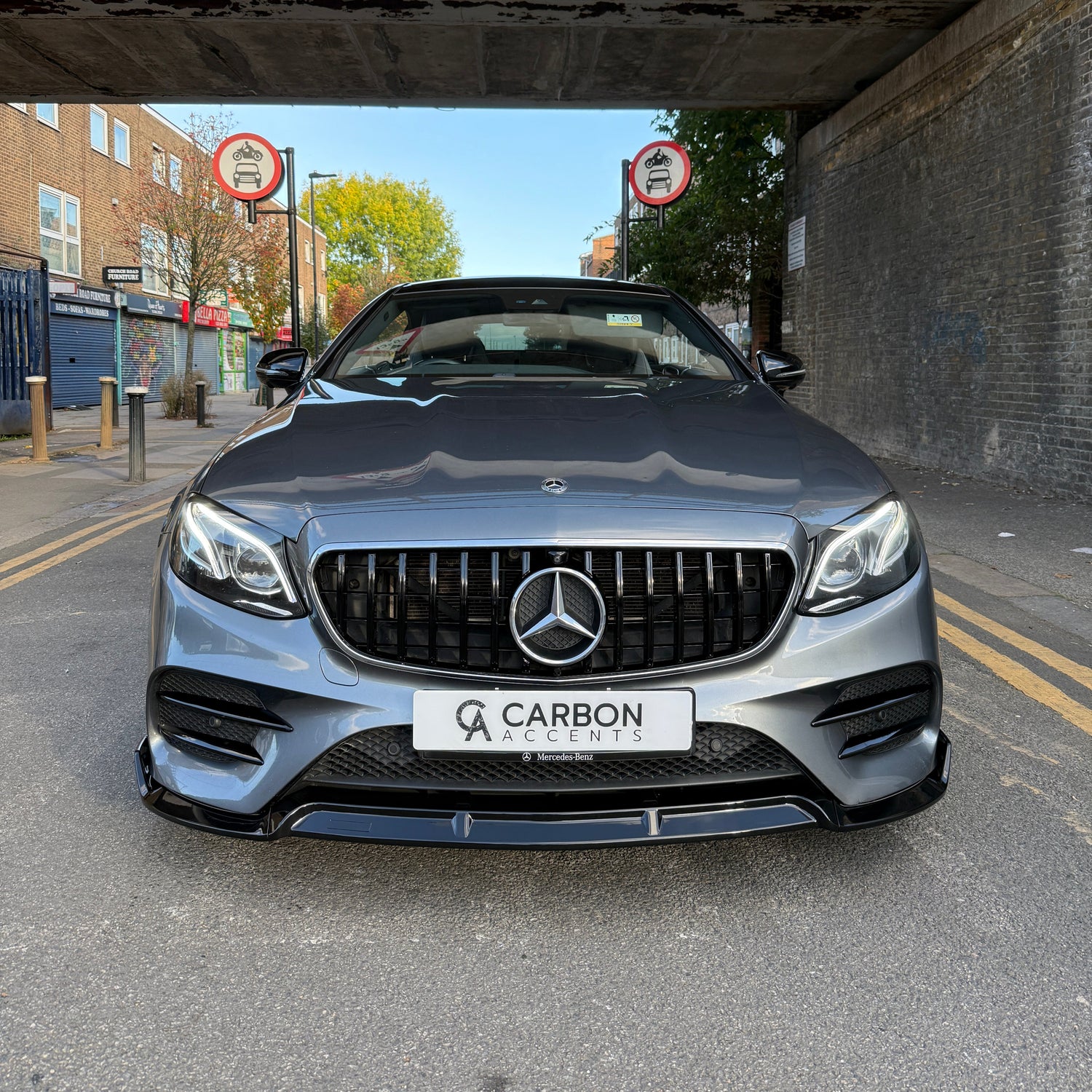 E Class - W213/C238: Gloss Black Front Splitter 2016-2020