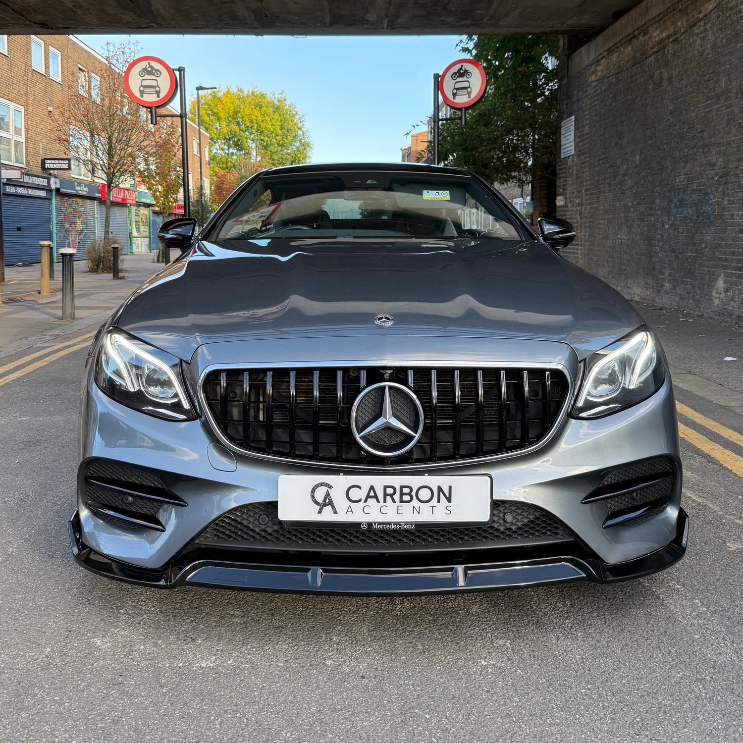 E Class - W213/C238: Gloss Black Front Splitter 2016-2020
