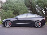 Tesla Model 3: Gloss Black Body Kit 17-23