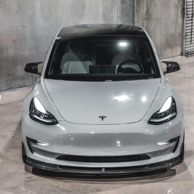 Model 3: Dry Carbon Fibre V Style Splitter 17-21