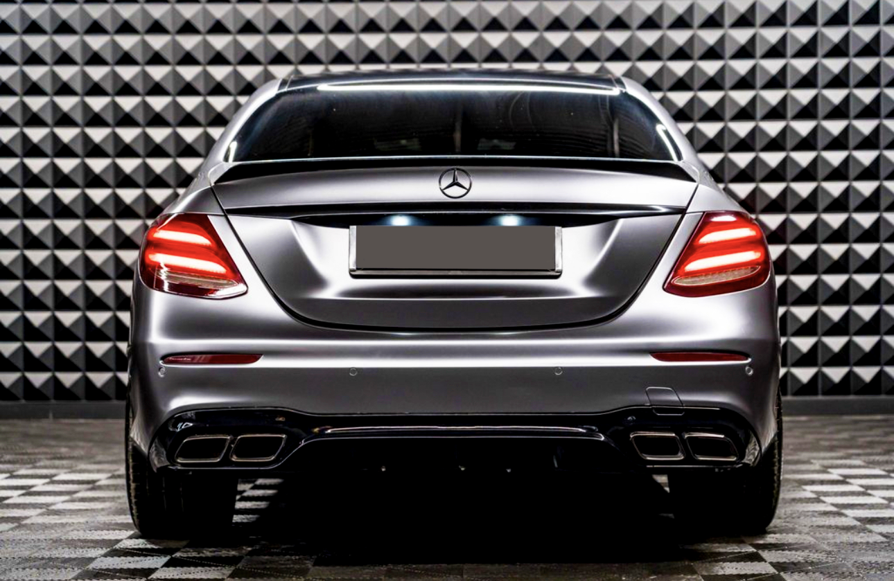Mercedes E Class W213 Saloon Diffuser Black AMG Style – Carbon Accents