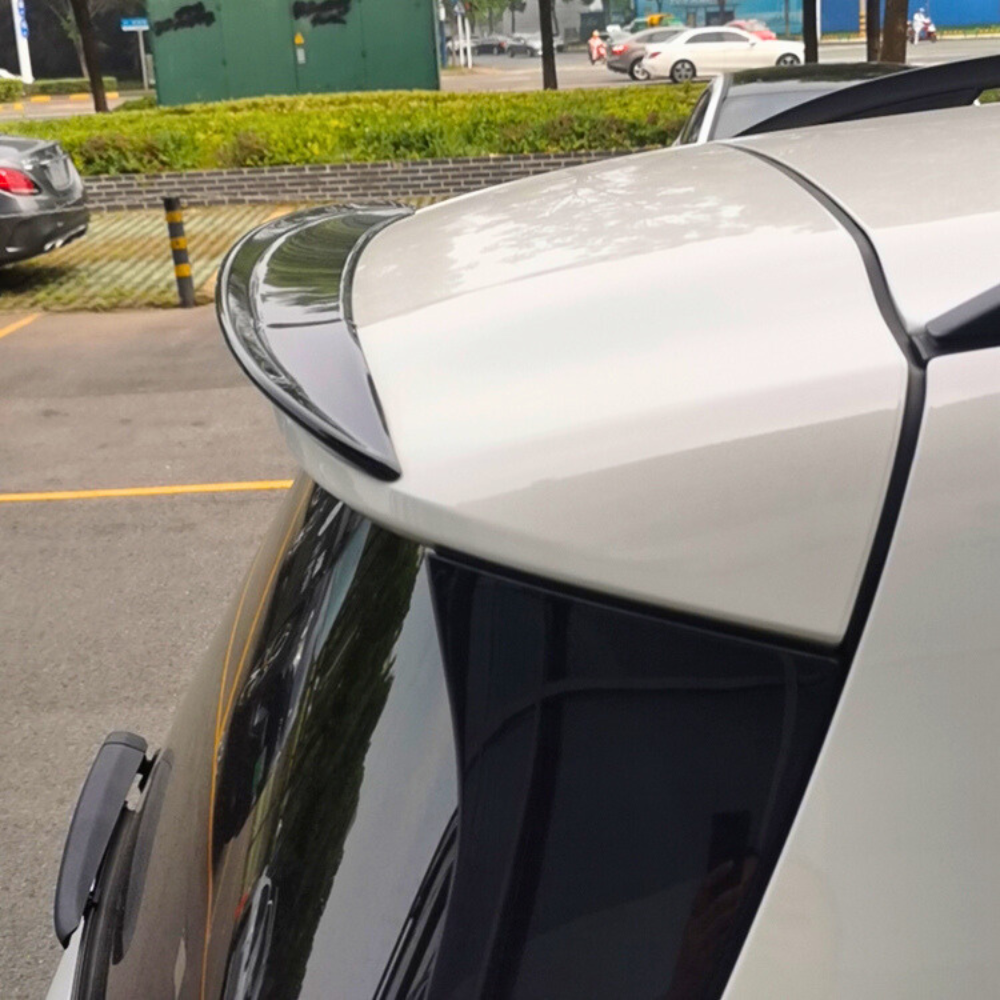 GLB - X247: Gloss Black Roof Spoiler AMG Style 20-24