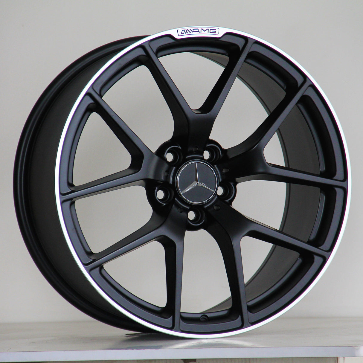 E Class - W213/C238: 19" Matt Black AMG Style Alloy Wheels 16-22
