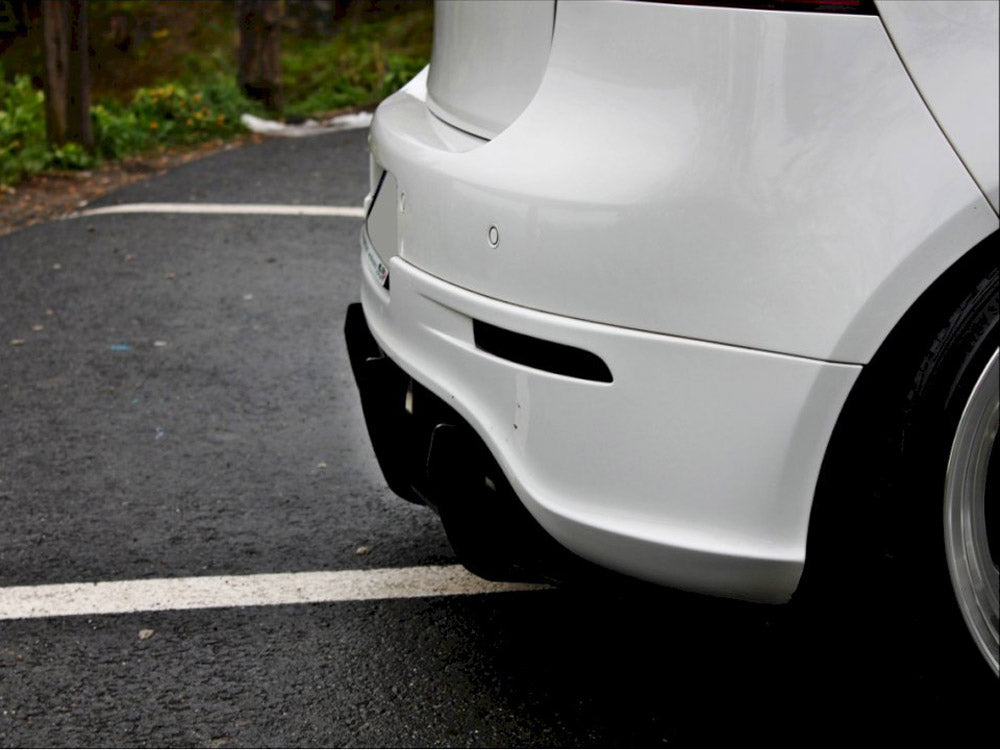 VW Golf V R32 Rear Diffuser