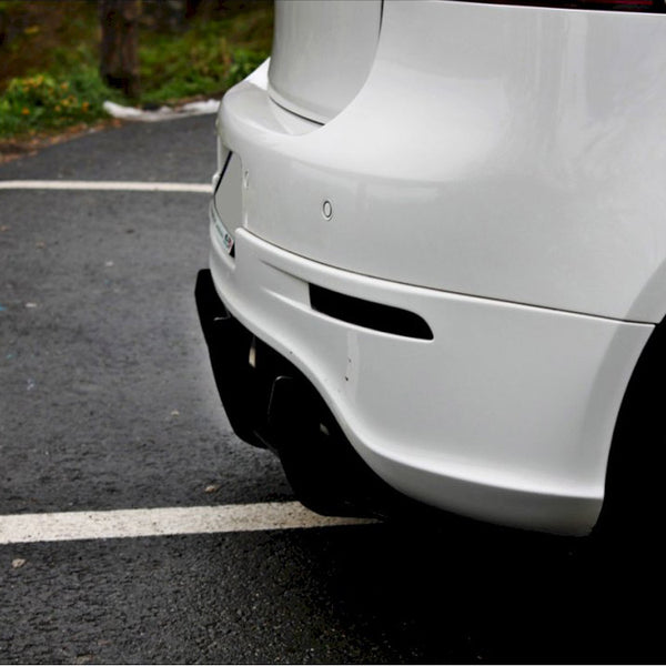 VW Golf V R32 Rear Diffuser