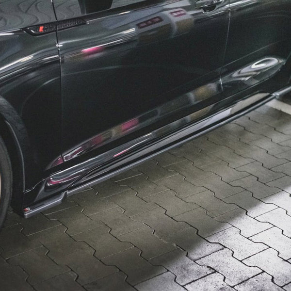Audi - RS5 Sportback F5 Facelift: Maxton Side Skirts