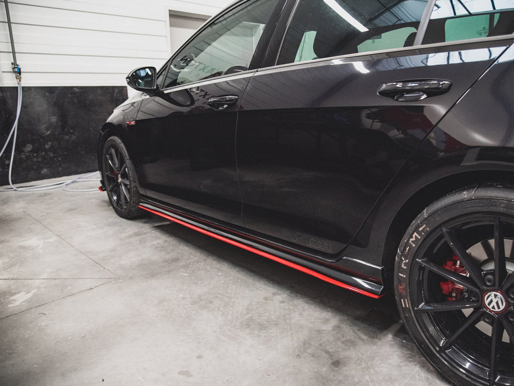 VW - Golf GTI TCR MK7 Facelift: Maxton Side Skirts