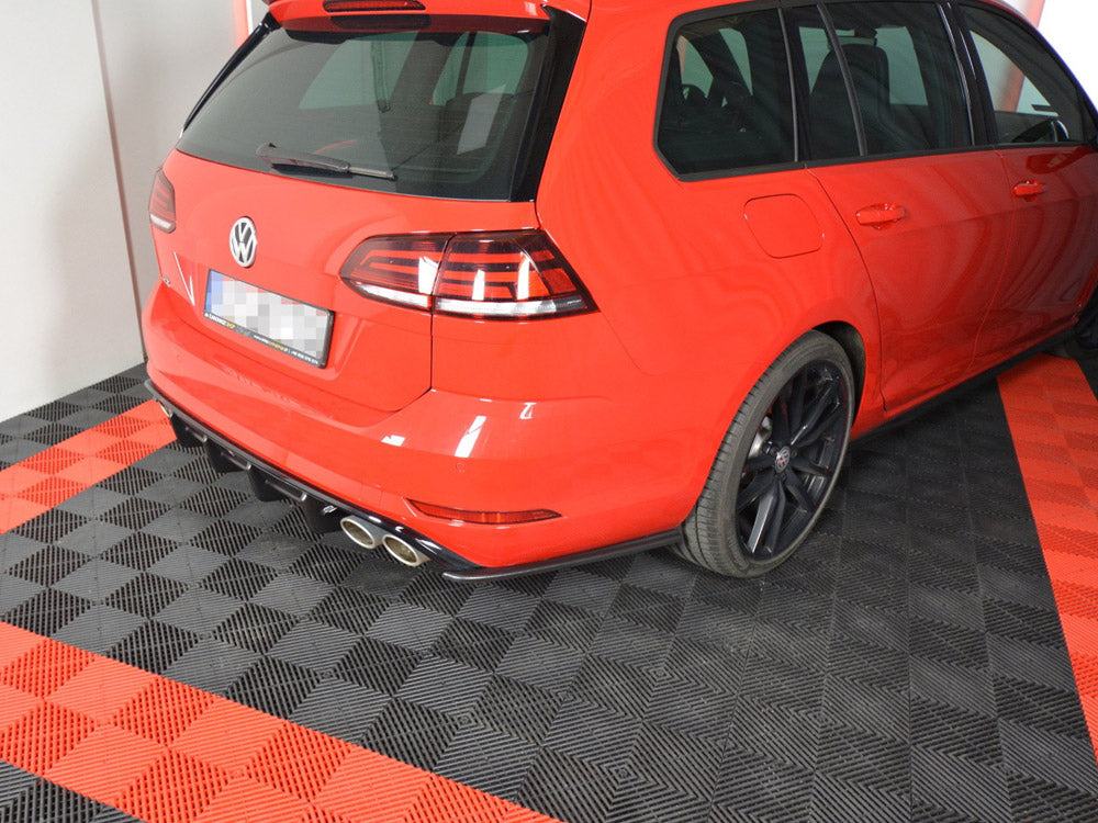 VW - Golf 7 R Variant Facelift: Maxton Rear Side Splitters V1