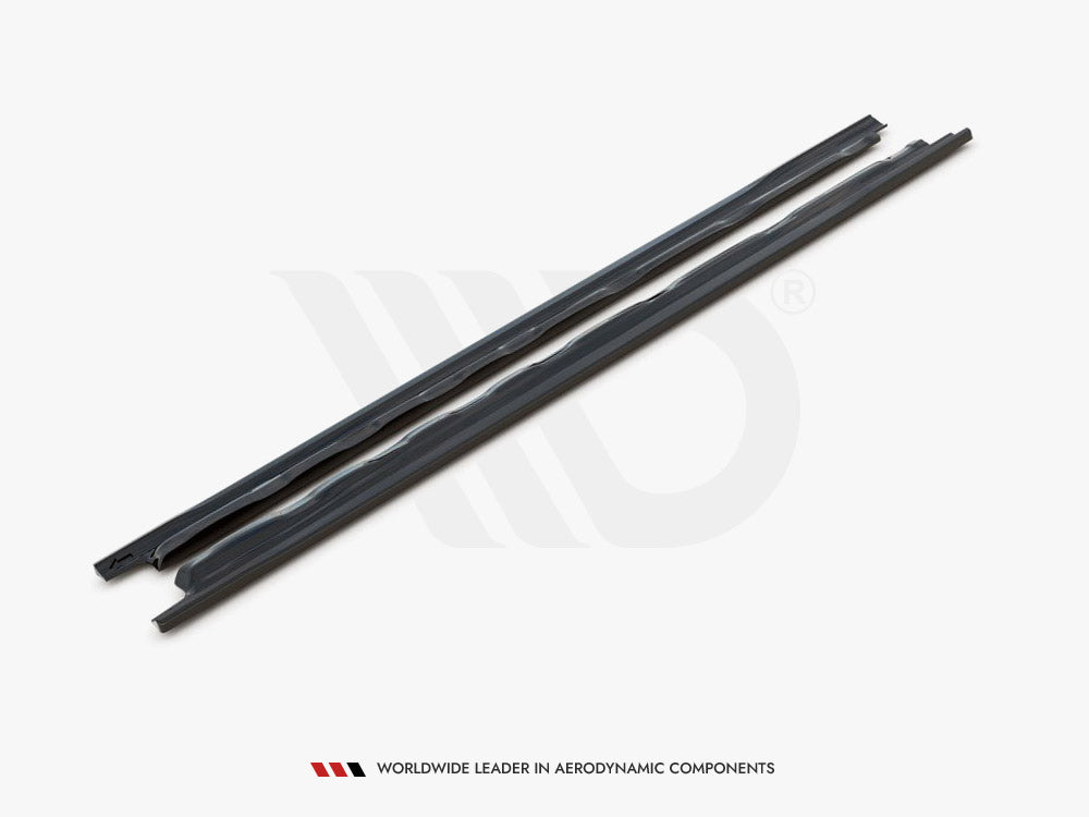 VW - Golf MK8: Maxton Side Skirts V1