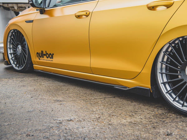 VW - Golf MK8: Maxton Side Skirts V2