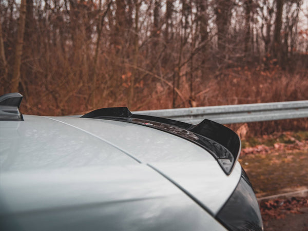 VW - Golf GTI / GTE / GTD / R Line / R MK8: Maxton Spoiler V2