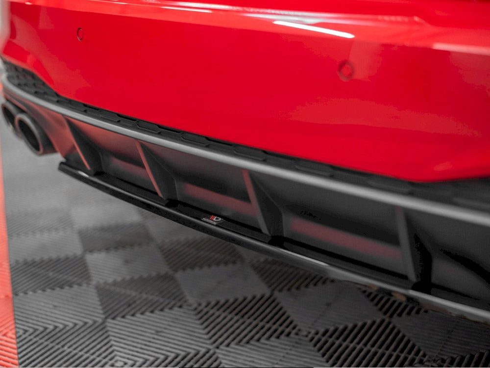 Audi - A7 C8 S Line (2017-): Maxton Central Rear Splitter
