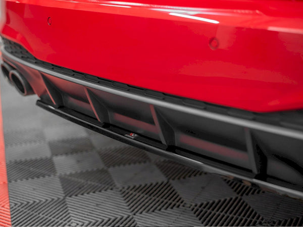 Audi - A7 C8 S Line (2017-): Maxton Central Rear Splitter