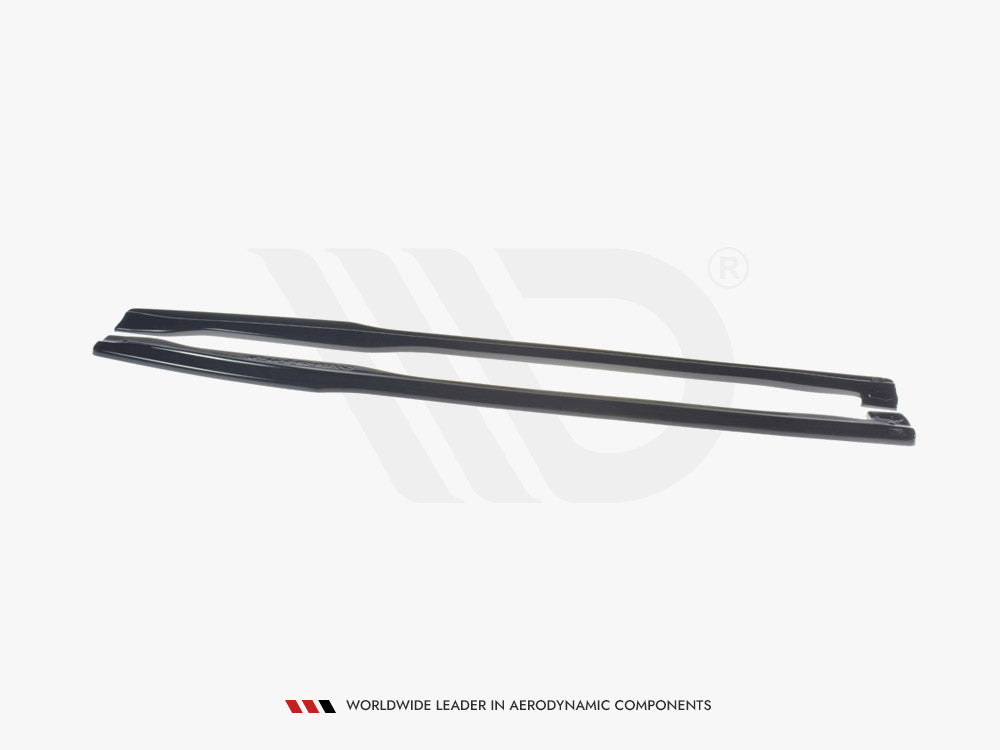 Audi - TT RS 8S: Maxton Side Skirts