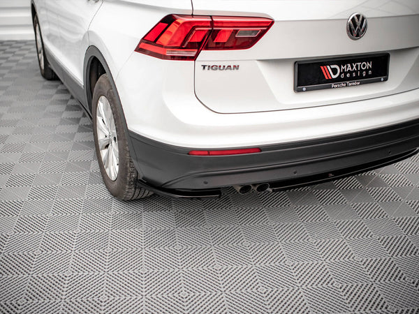 VW - Tiguan MK2: Maxton Rear Side Splitters