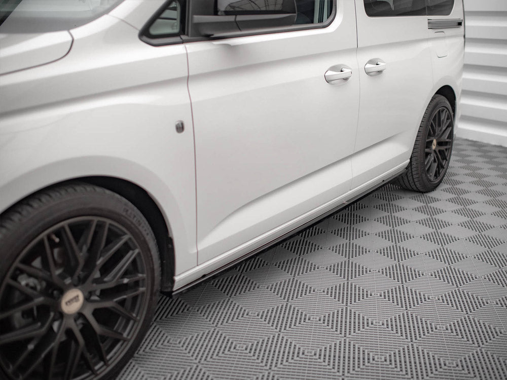 VW - Caddy MK5 / Ford Transit Connect MK3: Maxton Side Skirts