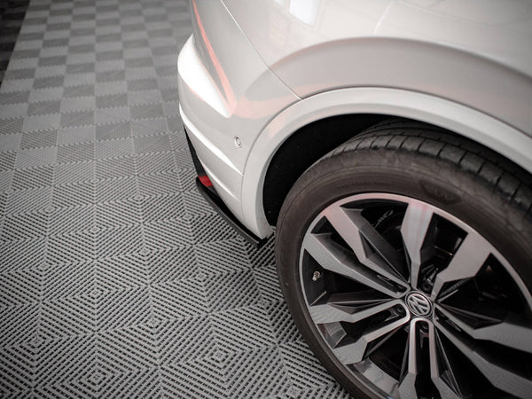 VW - Touareg R Line MK3: Maxton Rear Side Splitters