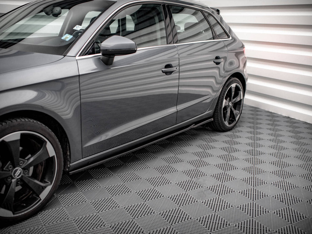 Audi - A3 Sportback 8V: Maxton Side Skirts