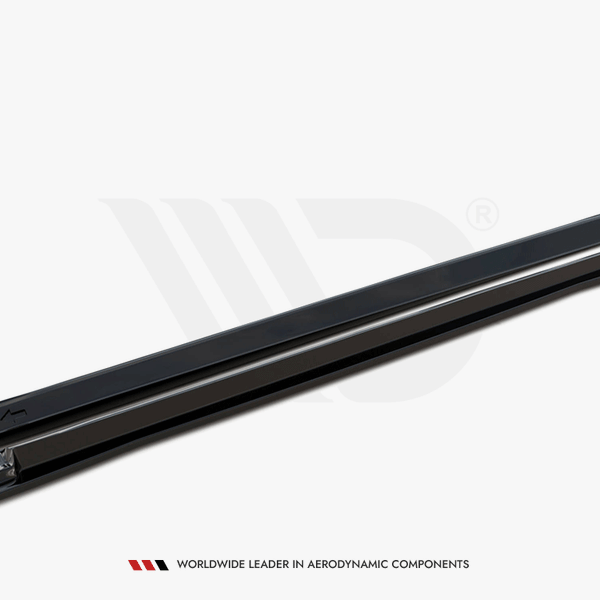 Audi - RSQ8 MK1: Maxton Side Skirts