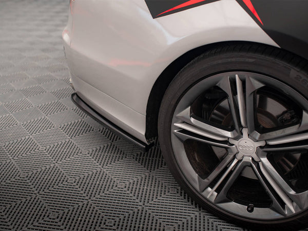 Audi - S8 D4: Maxton Rear Side Splitters