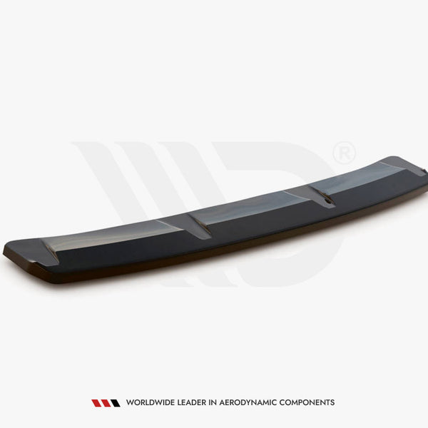 Audi - S8 D5: Maxton Central Rear Splitter