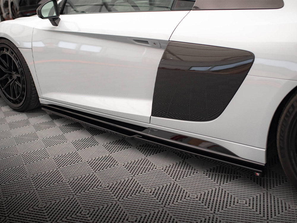 Audi - R8 MK2 Facelift: Maxton Side Skirts V2