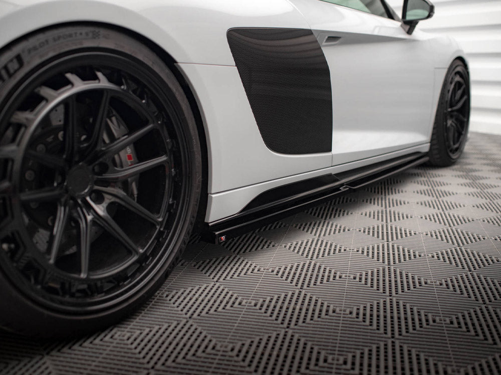 Audi - R8 MK2 Facelift: Maxton Side Skirts V2
