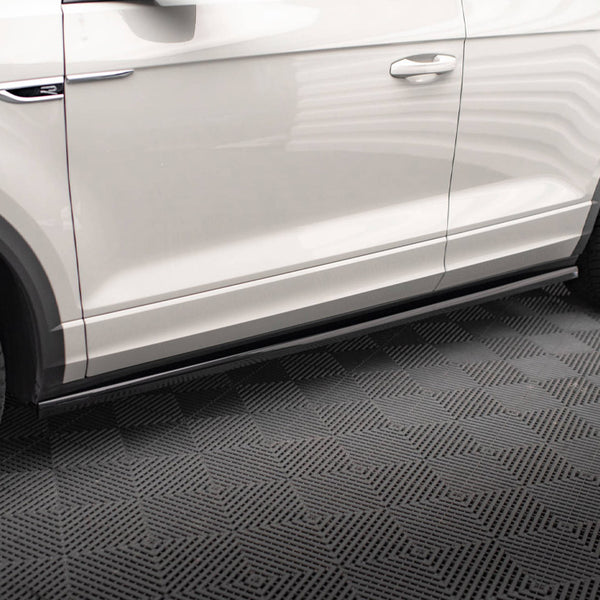 VW - T-Roc R / R Line MK1: Maxton Side Skirts
