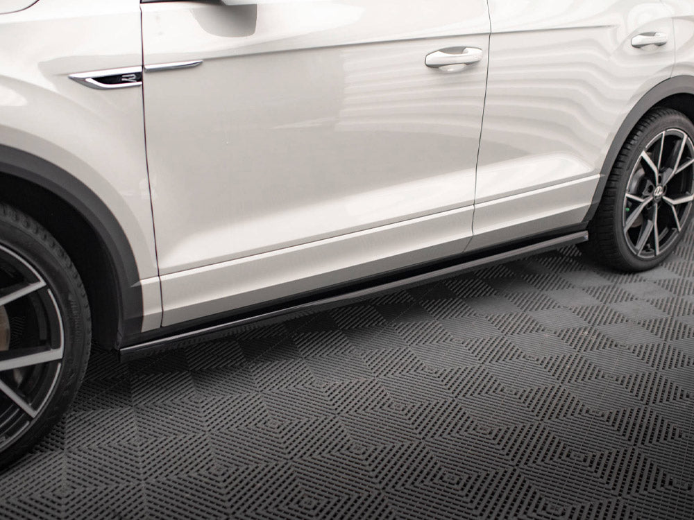 VW - T-Roc R / R Line MK1: Maxton Side Skirts