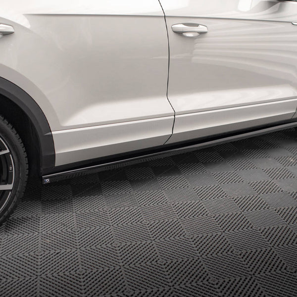 VW - T-Roc R / R Line MK1: Maxton Side Skirts