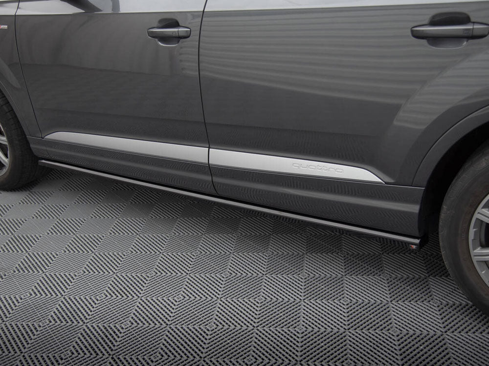 Audi - Q7 MK2: Maxton Side Skirts