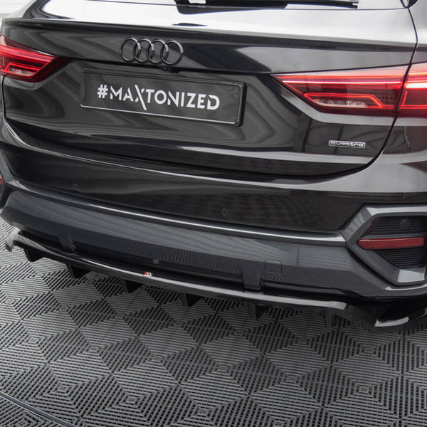 Audi - Q3 Sportback F3: Maxton Central Rear Splitter (Vertical Bars)
