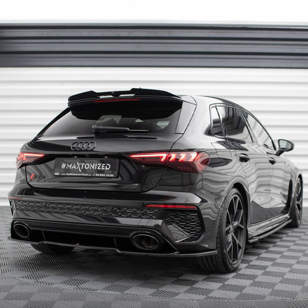 Audi - RS3 Sportback 8Y: Maxton Central Rear Splitter
