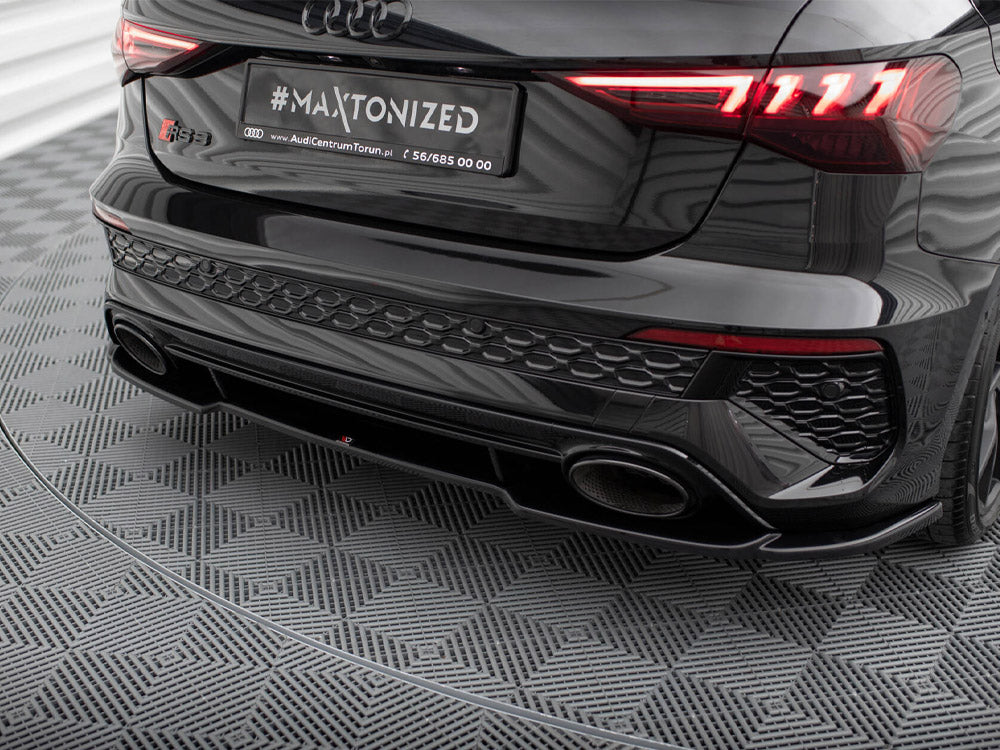 Audi - RS3 Sportback 8Y: Maxton Central Rear Splitter