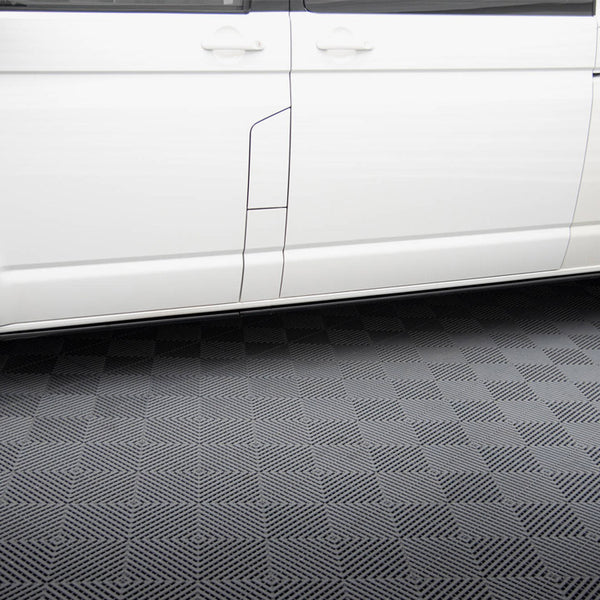 VW - T6.1 Long: Maxton Side Skirts