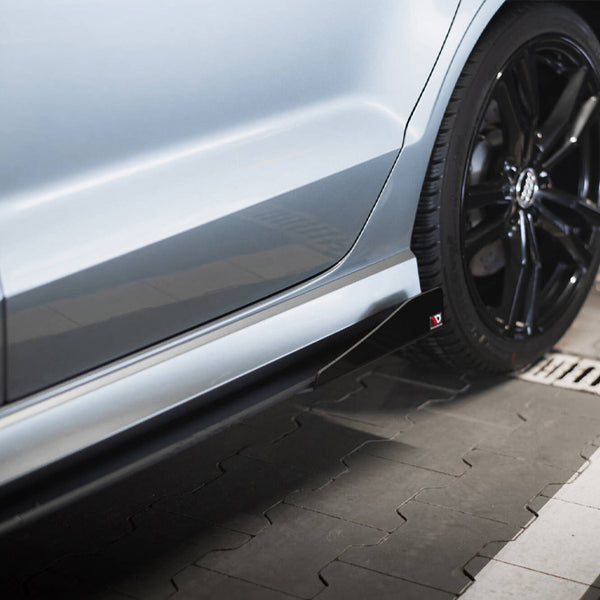 Audi - S3 / A3 S Line Sedan 8V: Maxton Side Flaps