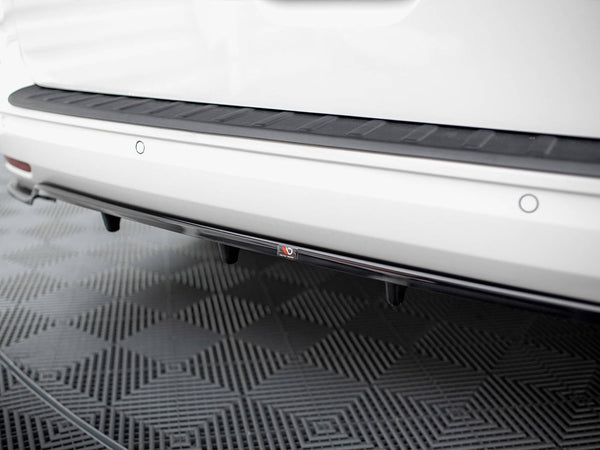 VW - Caddy Maxi MK5: Maxton Rear Splitter (Vertical Bars)