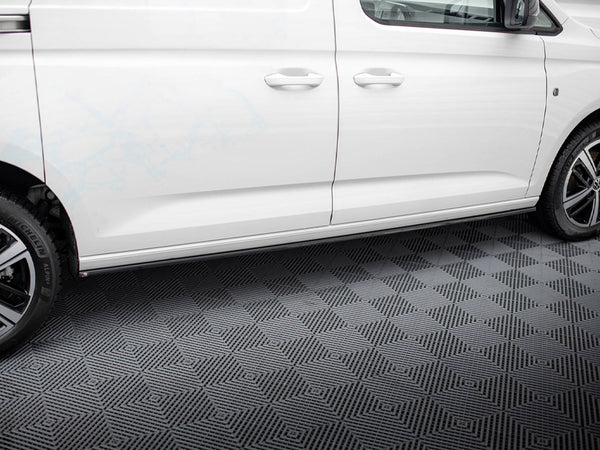 VW - Caddy Maxi MK5: Maxton Side Skirts