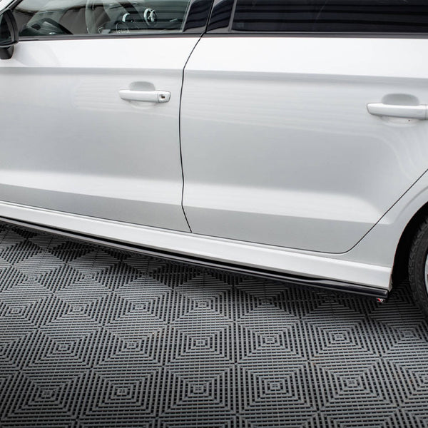 Audi - RS3 Sedan 8V Facelift: Maxton Side Skirts V2