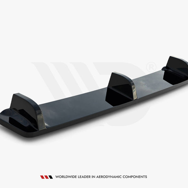 VW - Golf R MK7: Maxton Central Rear Splitter (Vertical Bars)