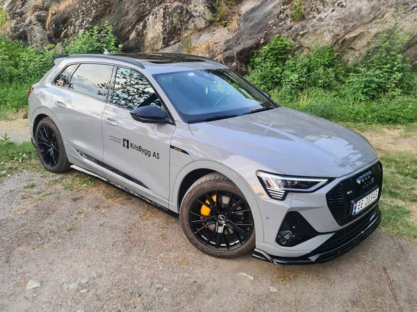 Audi - e-Tron S Line: Maxton Side Skirts