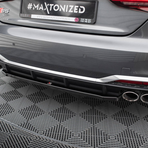 Central Rear Splitter S5 Sportback / Coupe F5 Facelift