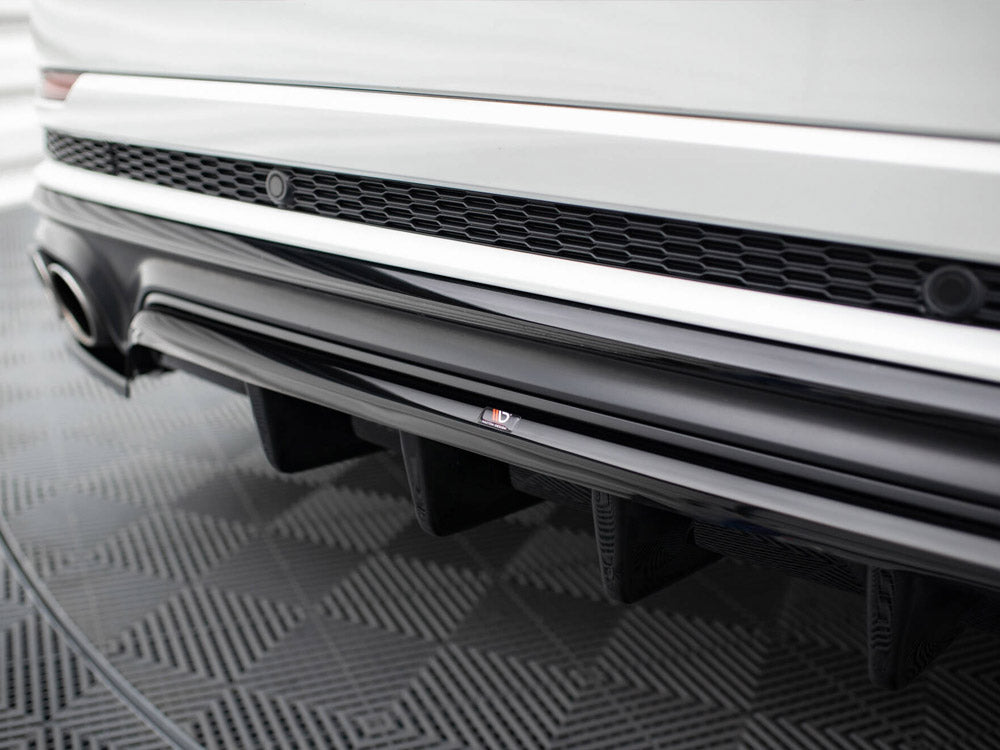 Audi - SQ8 MK1: Maxton Central Rear Splitter (Vertical Bars) V2