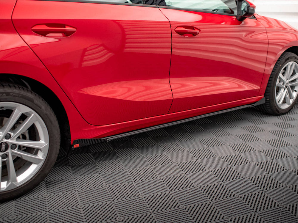 Audi - A3 8Y: Maxton Side Flaps