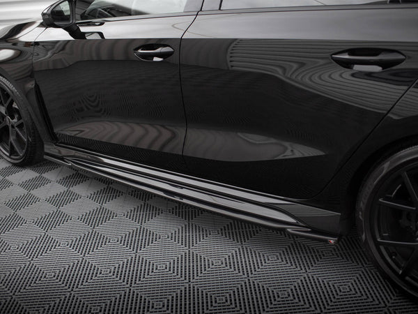 Audi - RS3 Sportback 8Y: Maxton Side Skirts