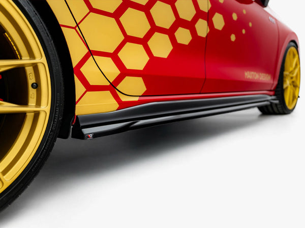 VW - Golf GTI Clubsport MK8 Facelift: Maxton Side Skirts V1