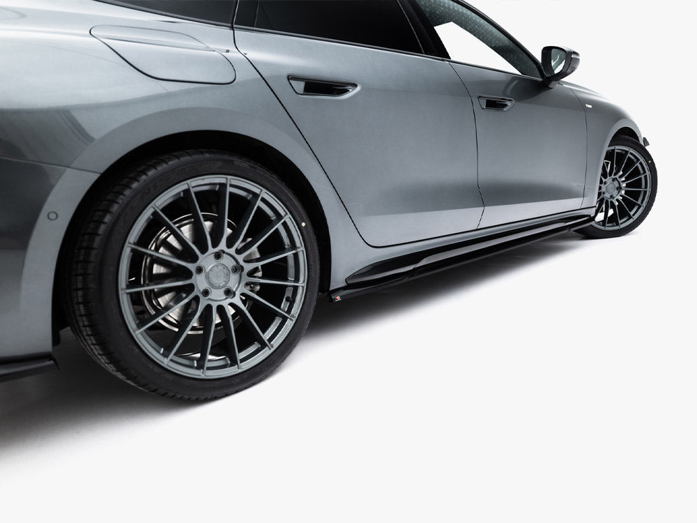 Audi - A5 S Line Sedan B10: Maxton Full Body Kit