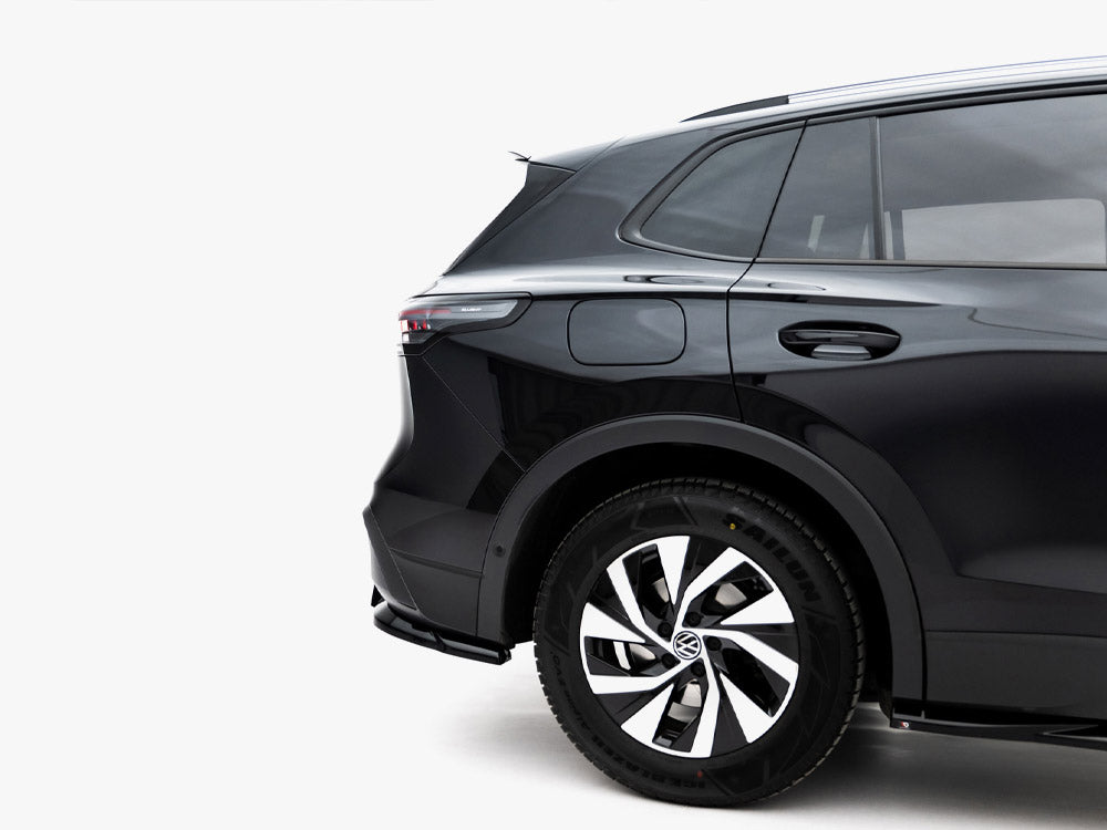 VW - Tiguan MK3: Maxton Rear Splitter (Vertical Bars)
