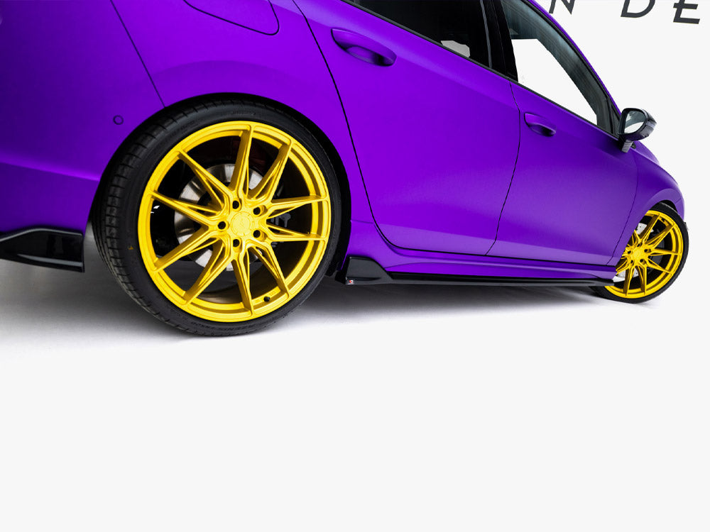 VW - Golf R MK8 Facelift: Maxton Full Body Kit Set 1