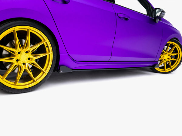 VW - Golf R MK8 / MK8 Facelift: Maxton Side Flaps